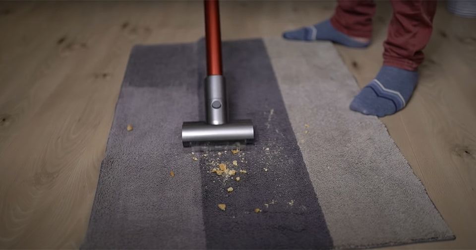 vacuum cleaner for thick carpet