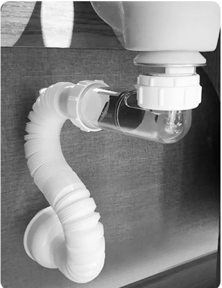 Wall drain